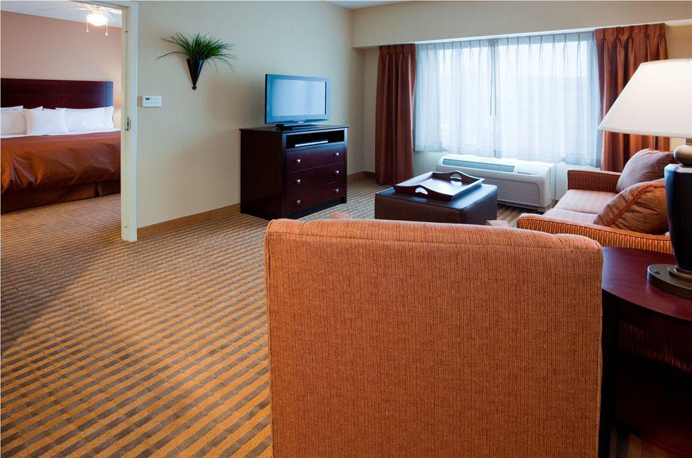 Homewood Suites New Brighton Екстериор снимка