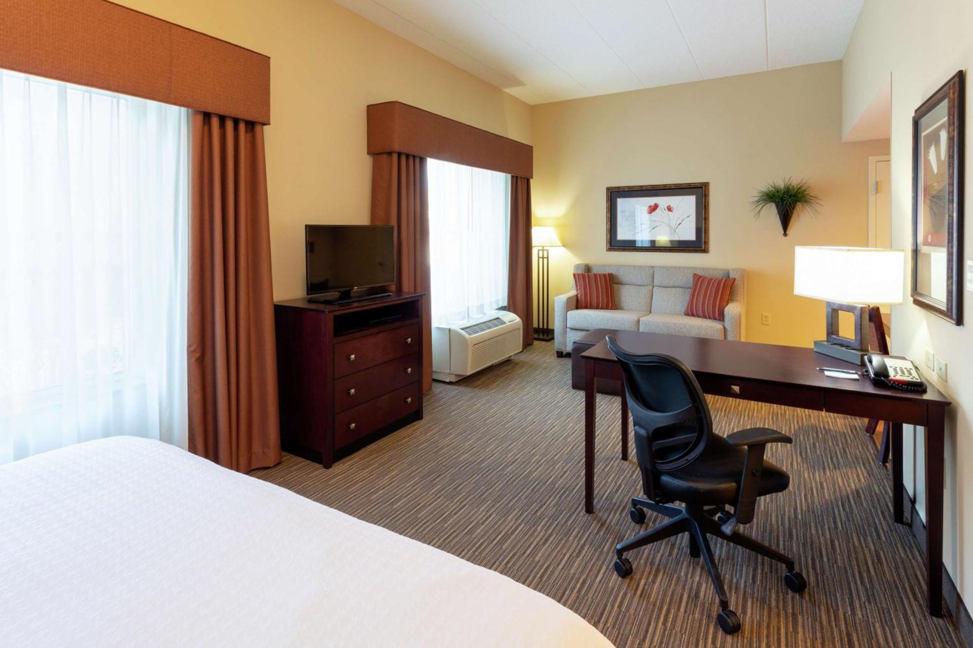 Homewood Suites New Brighton Екстериор снимка